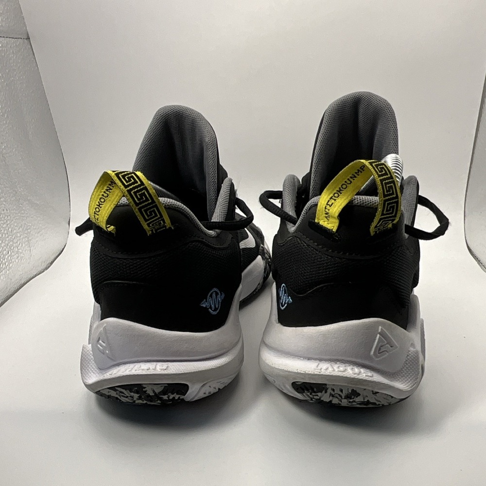 Nike Giannis Immortality 2 Sneakers Black White Blue Boys US 6Y DQ1943-001 - Picture 3 of 11